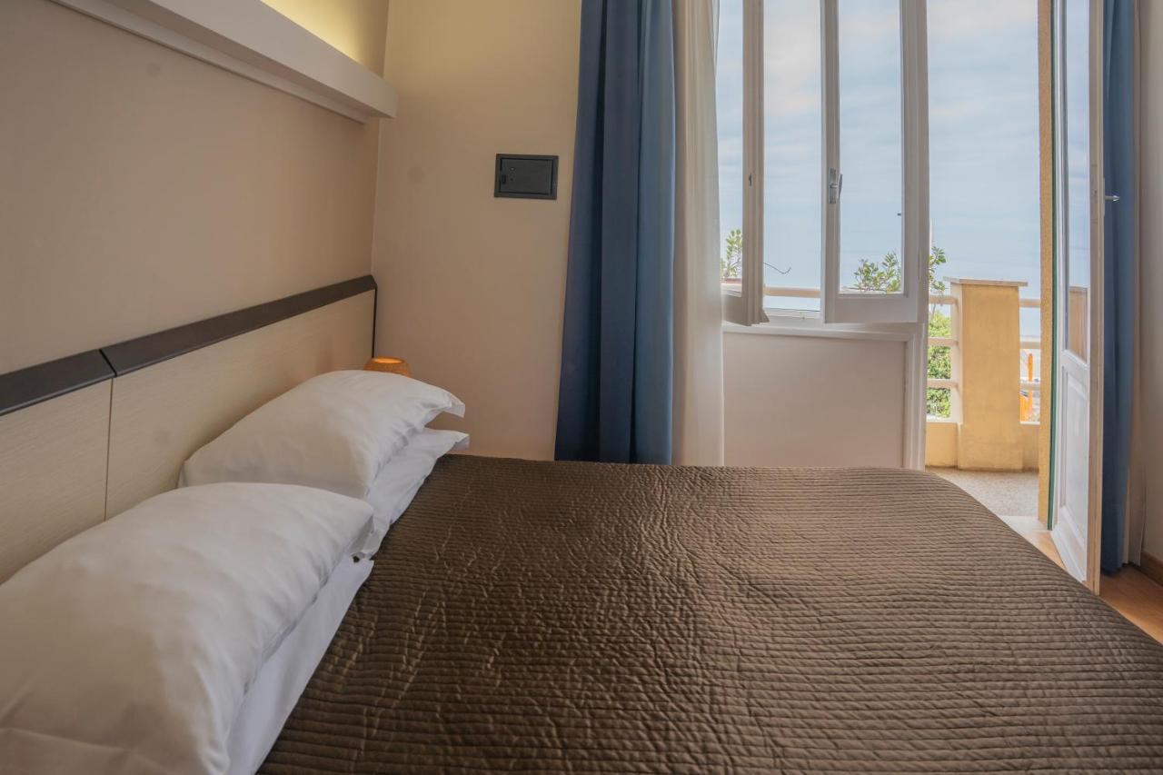 Albergo Celeste Sestri Levante Exteriör bild